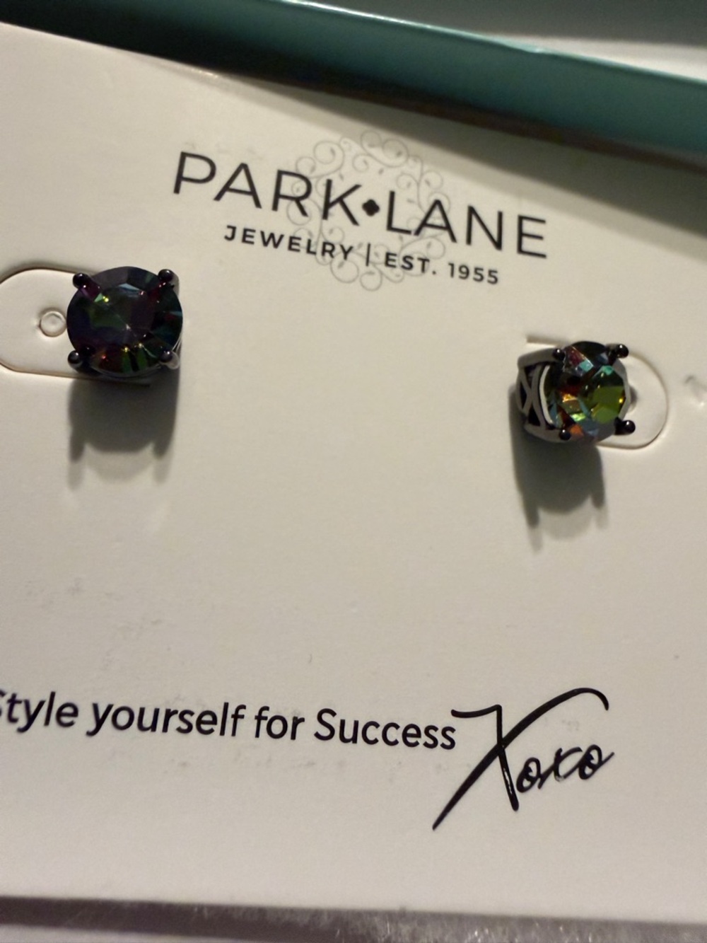 Parklane impression earrings northern light